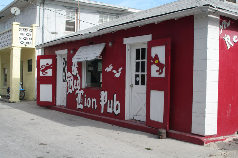 Food at the Red Lion Pub on Bimini Island